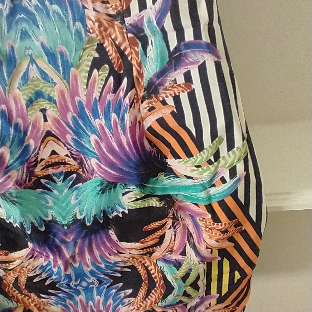 Akira Chicago Women Peacock Feather Print Body Con Midi Dress Black Label Small - Picture 7 of 9